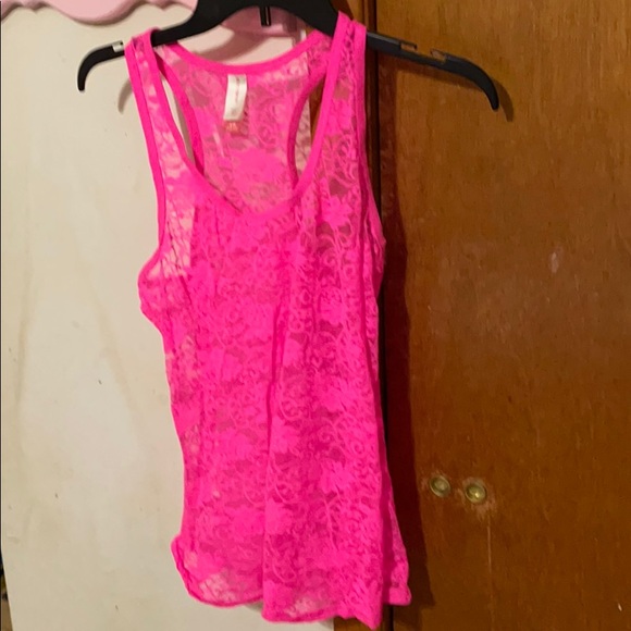 Bright pink cammy - Picture 1 of 1